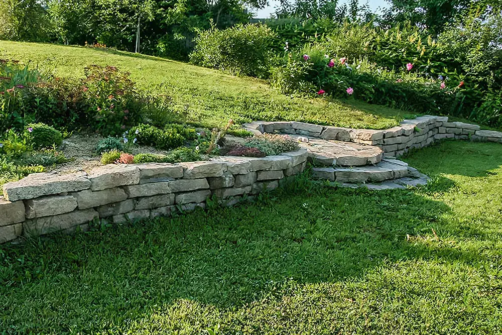 legging av grus i hage og gårdsplass